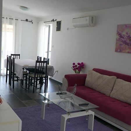 Apartments Pines Bar Kültér fotó